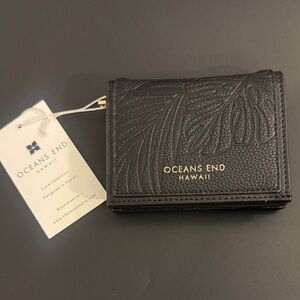 NEW Oceans End Hawaii Black Wallet